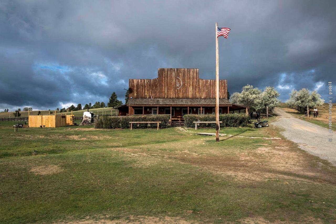 Lake Guest Ranch Villa Devils Tower Dış mekan fotoğraf